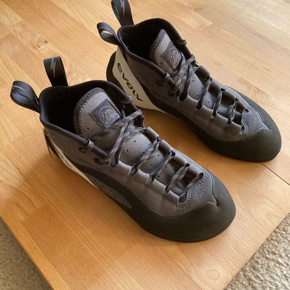 New Yosemite Bum Evolv Climbing Shoes US Mens 11